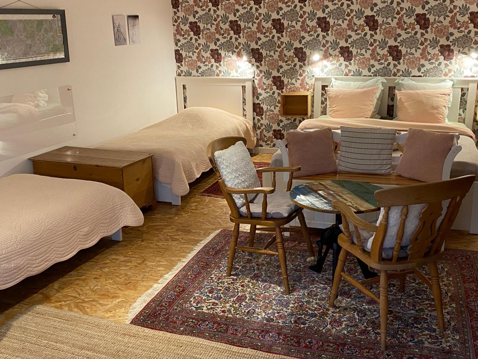 Chambre D'Hotes Les 3 Cochons D'Olt Arcambal Екстер'єр фото