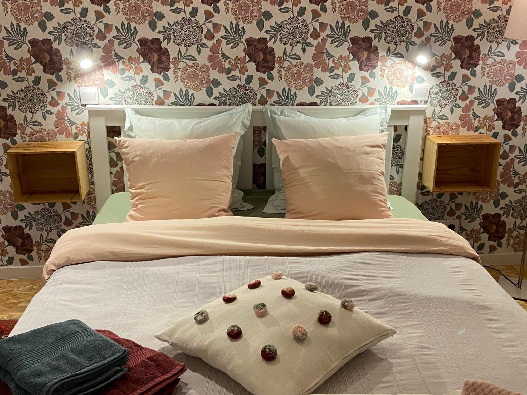 Chambre D'Hotes Les 3 Cochons D'Olt Arcambal Екстер'єр фото