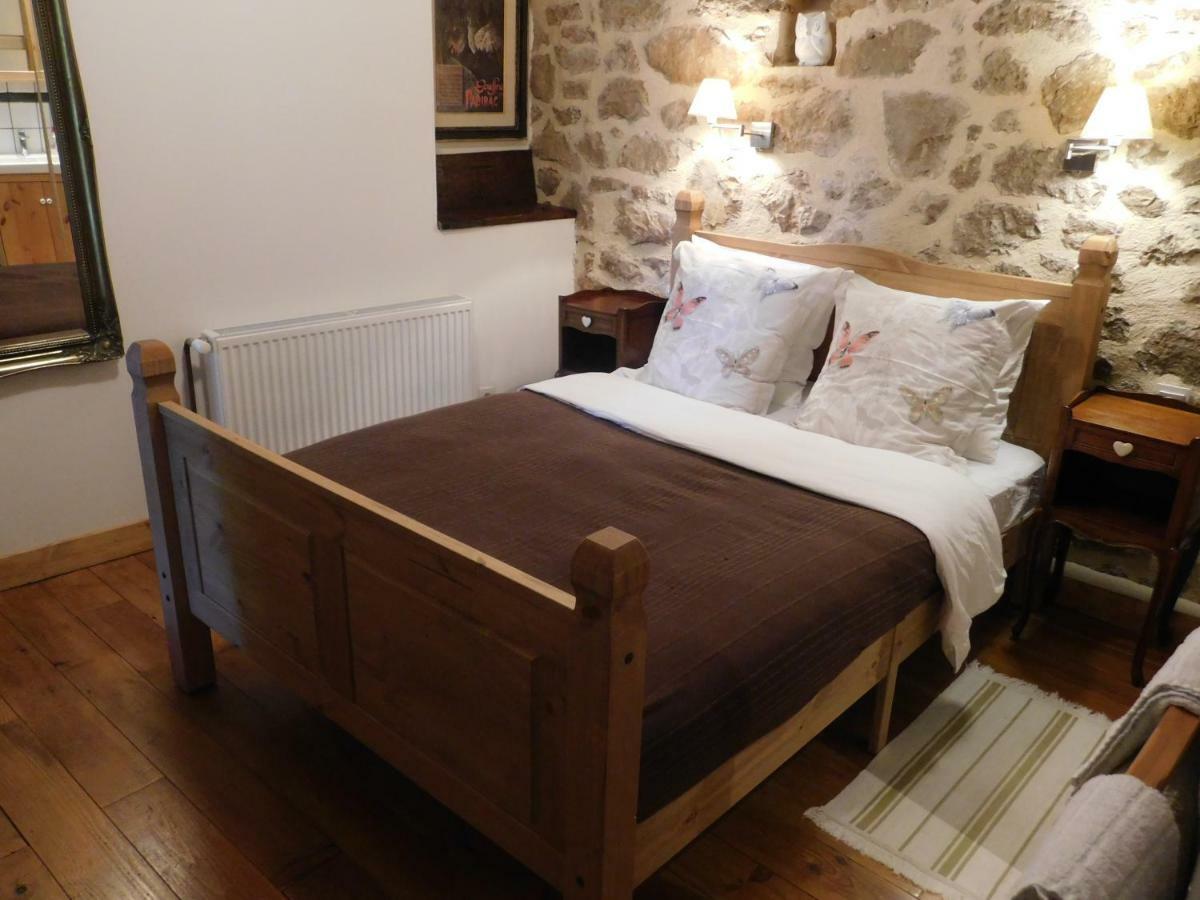 Chambre D'Hotes Les 3 Cochons D'Olt Arcambal Екстер'єр фото